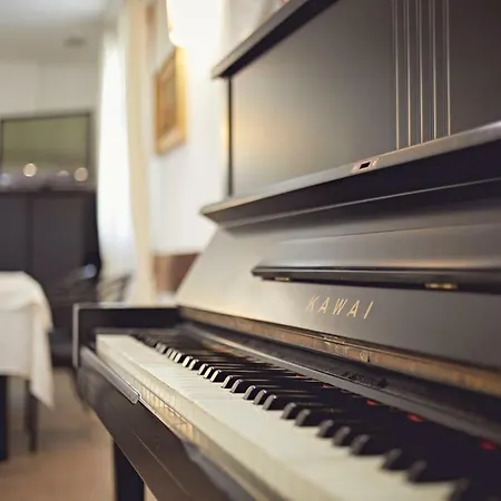 艾尔博格罗马涅酒店 2* 法塔特米