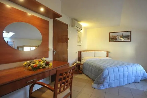 Szálloda Romagna Fratta Terme